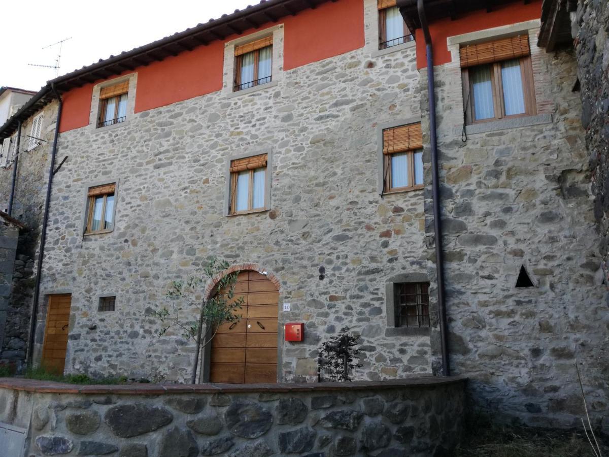 B & B Via Di Mezzo Coreglia Antelminelli Exterior photo
